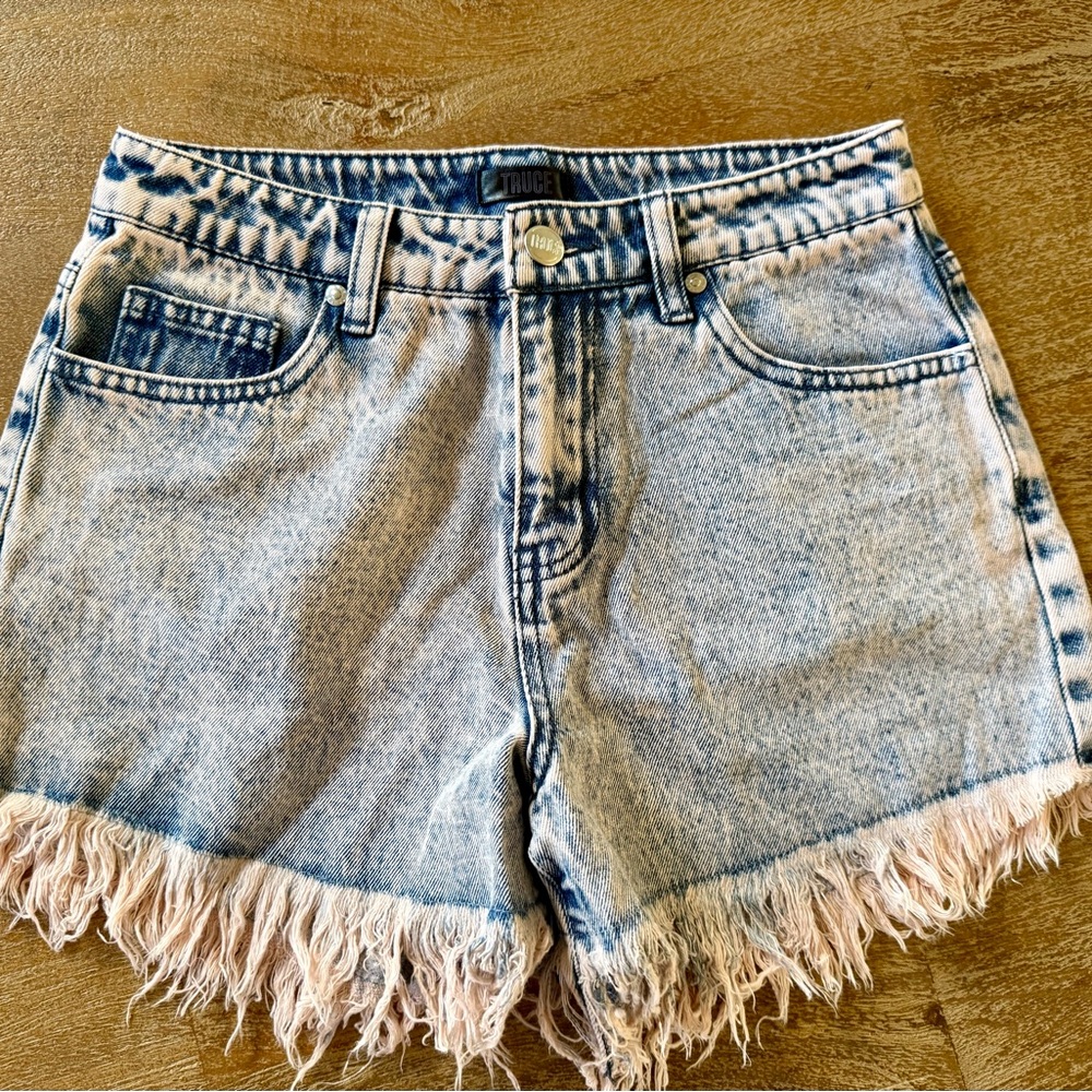 Truce (Nordstrom) High-Waist Frayed Hem Denim Shorts in Light Blue, Girls 12
